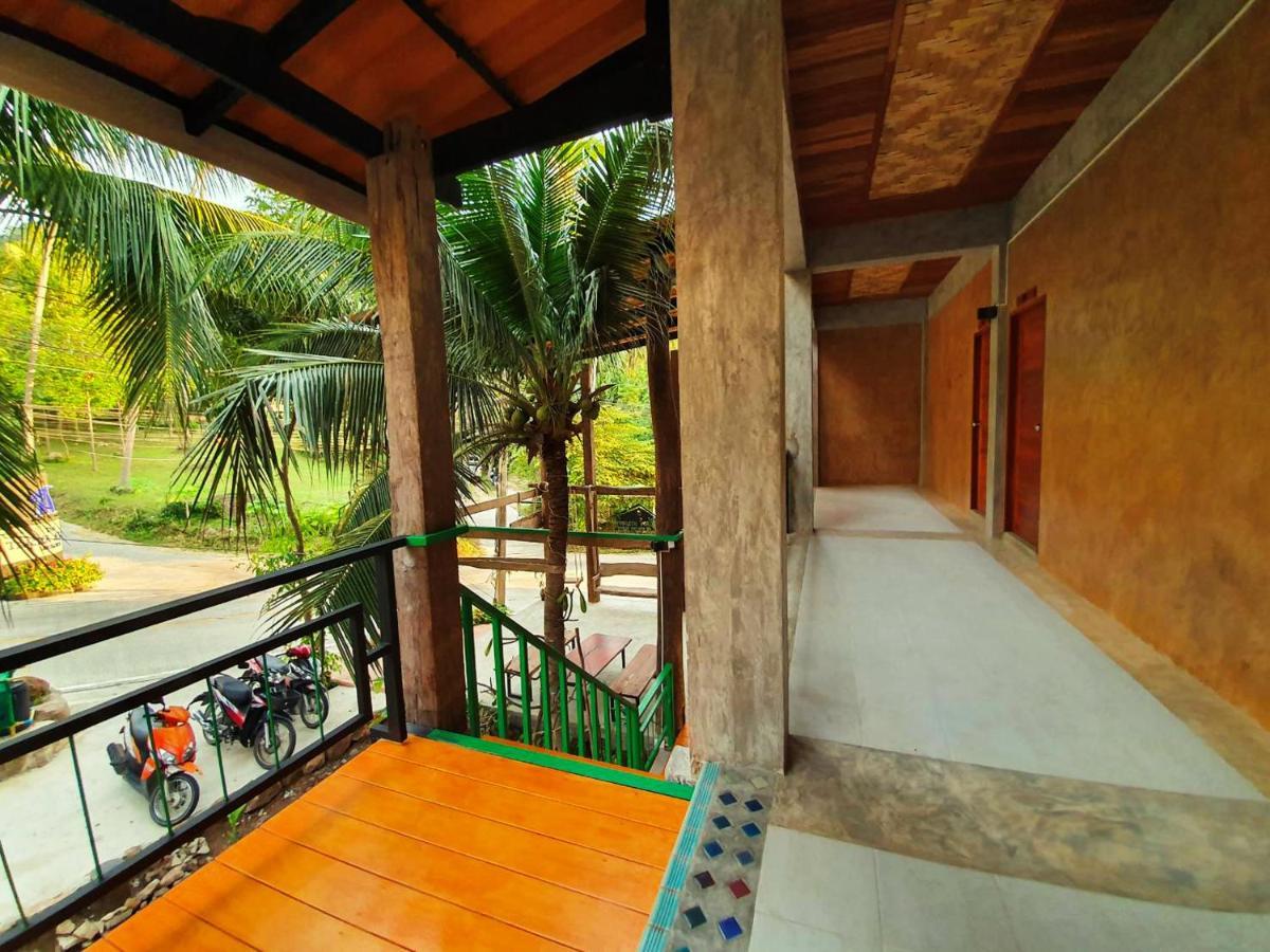 Life Koh Tao Resort Exterior foto